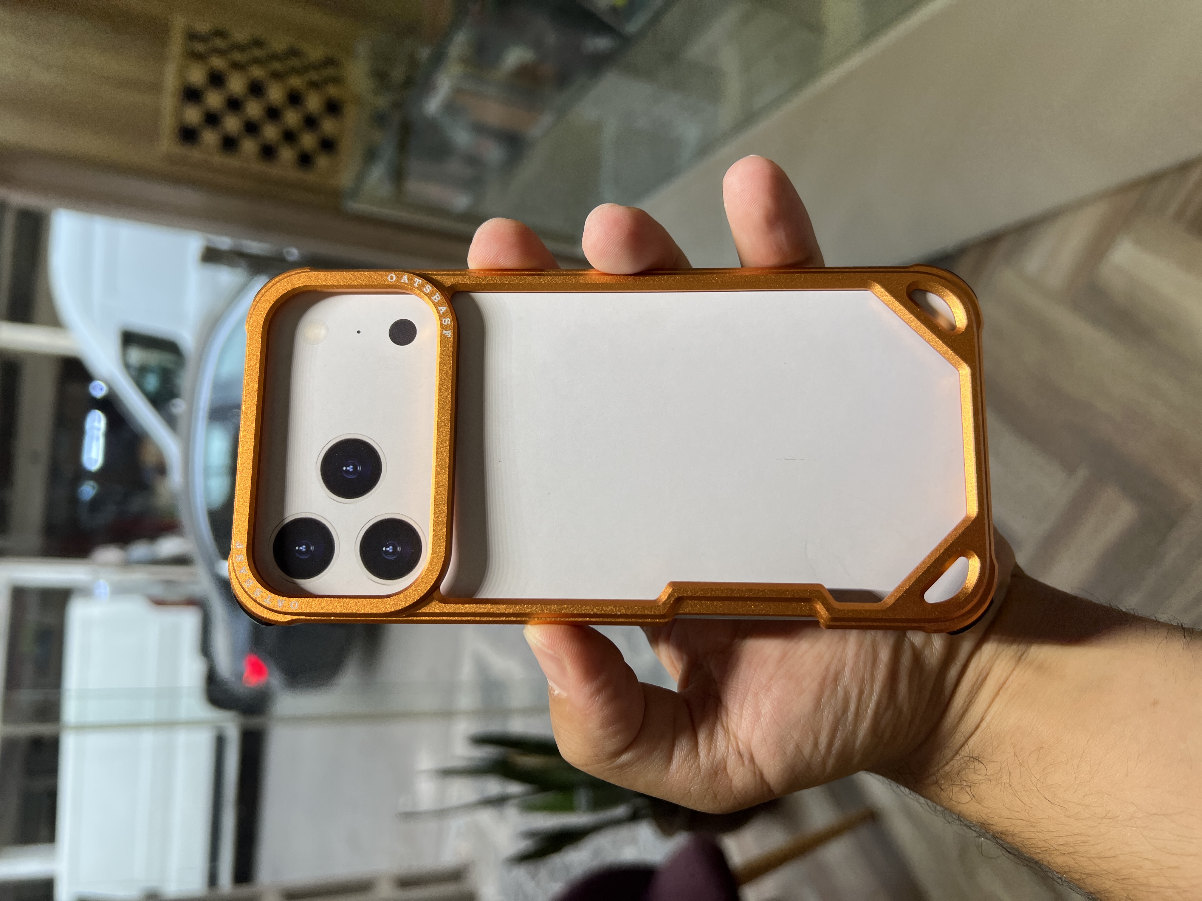 Coque iPhone 17 Series - Metal Design 2